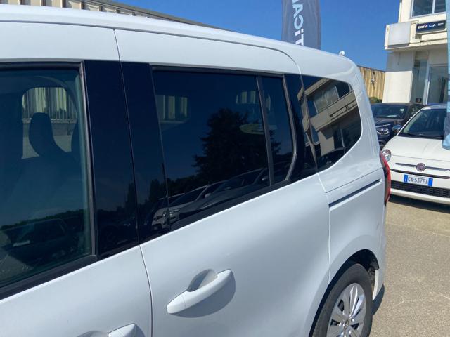 RENAULT Kangoo usata 37