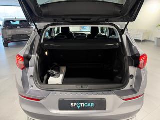 OPEL Grandland usata, con Volante in pelle