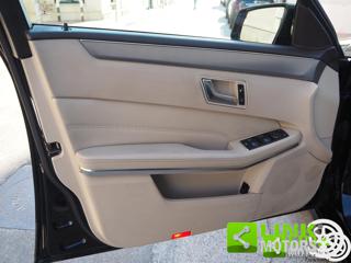 MERCEDES-BENZ E 220 usata 26