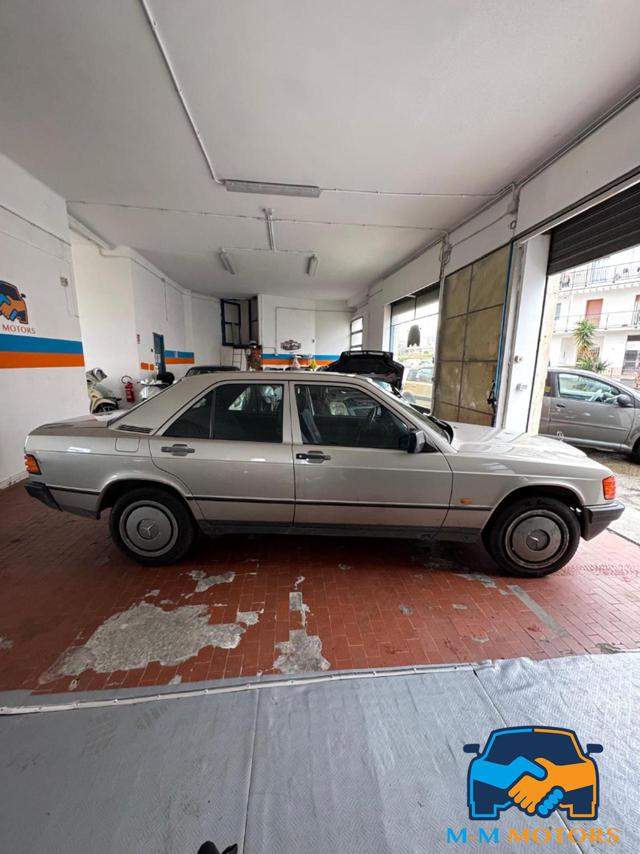 MERCEDES-BENZ 190 usata 2