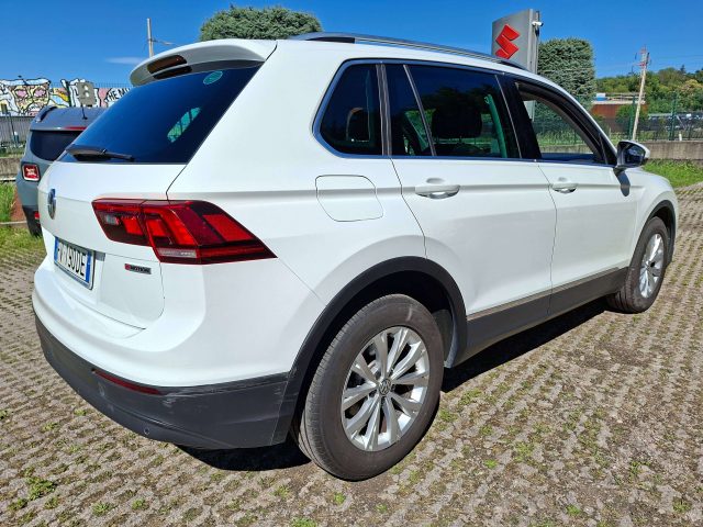 VOLKSWAGEN Tiguan usata, con Airbag laterali