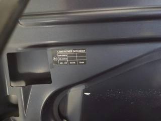 LAND ROVER Defender usata, con Parabrezza riscaldabile