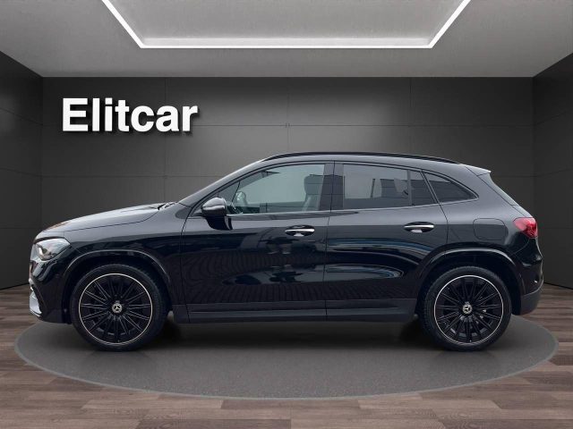 MERCEDES-BENZ GLA 200 usata, con Airbag