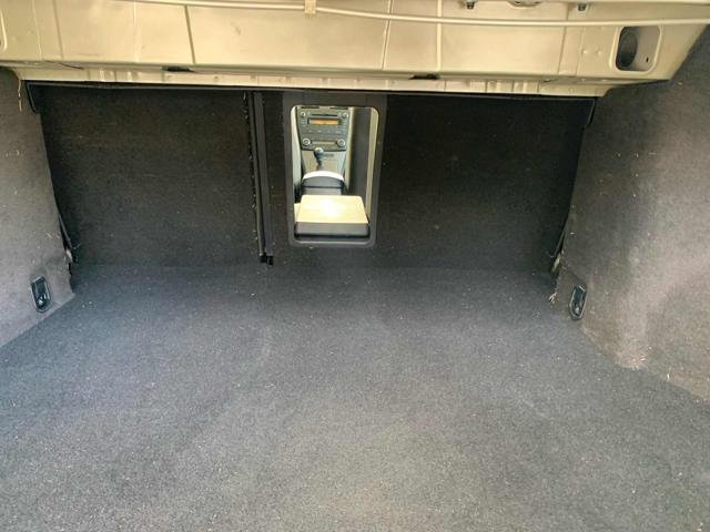 TOYOTA Avensis usata, con Lettore CD