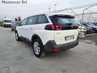 PEUGEOT 5008 usata, con Airbag laterali
