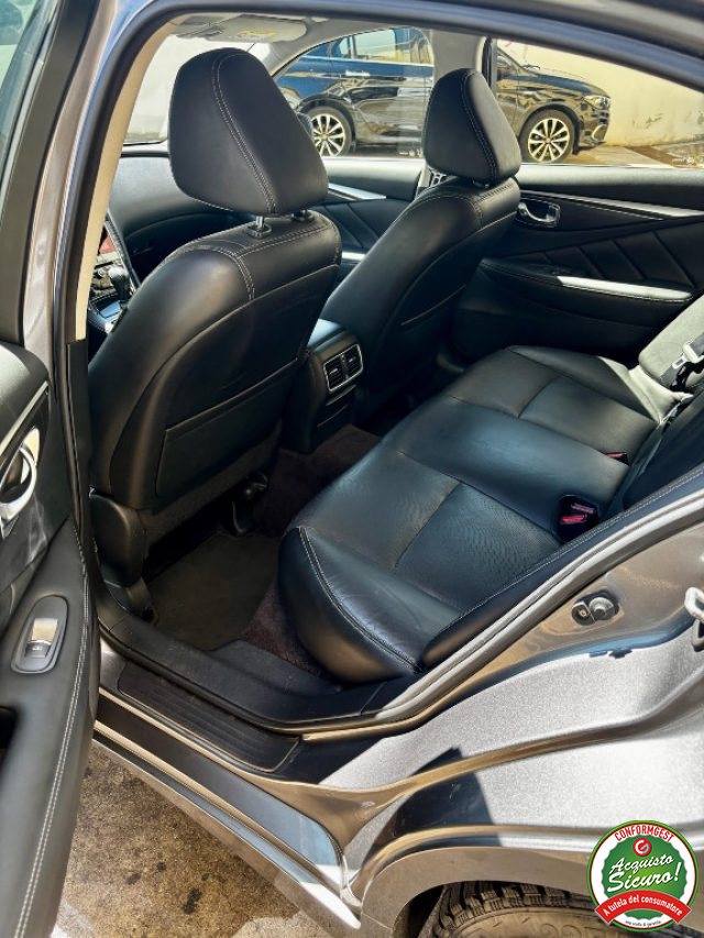 INFINITI Q50 usata, con Sistema di navigazione