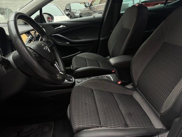 OPEL Astra usata, con Cronologia tagliandi