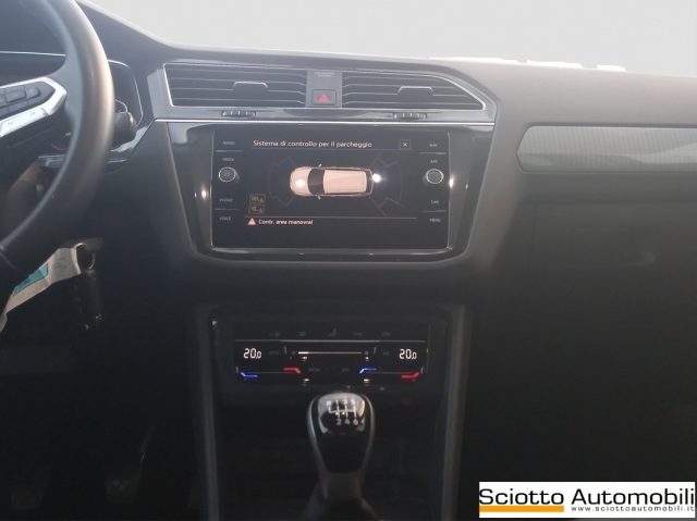 VOLKSWAGEN Tiguan usata, con Fari LED