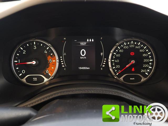 JEEP Renegade usata, con USB