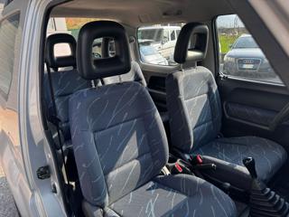 SUZUKI Jimny usata, con Servosterzo