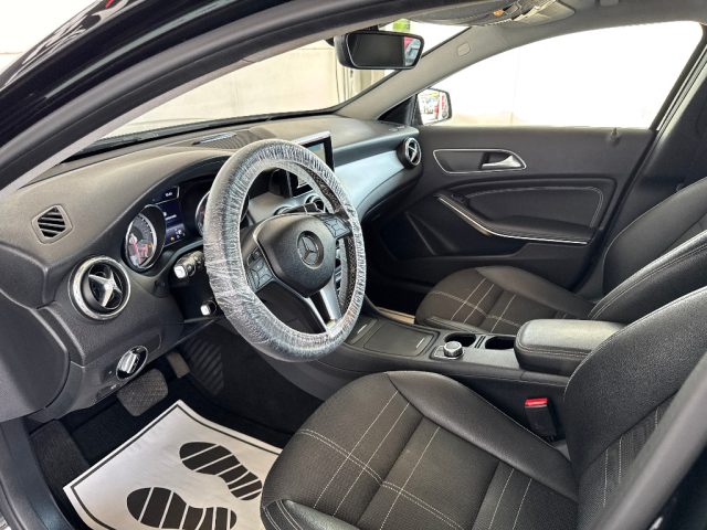 MERCEDES-BENZ GLA 200 usata, con Frenata d