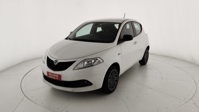 LANCIA Ypsilon usata, con Airbag laterali