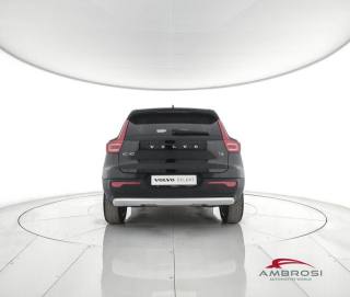 VOLVO XC40 usata 5