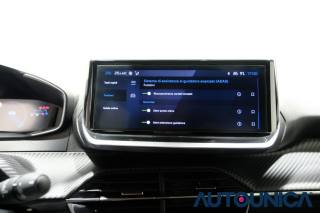 PEUGEOT 2008 usata, con Specchietti laterali elettrici