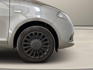 LANCIA Ypsilon usata 35