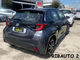 TOYOTA Yaris usata, con Airbag laterali