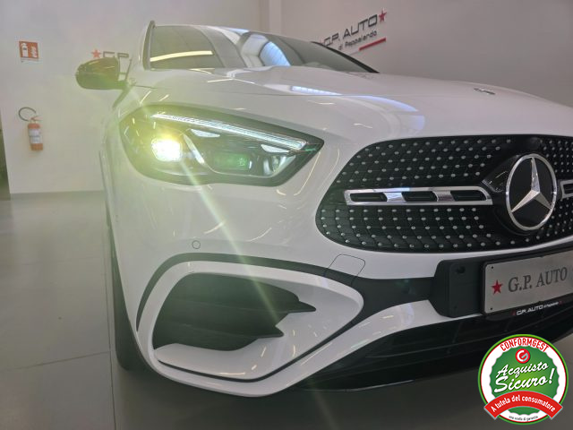 MERCEDES-BENZ GLA 200 usata, con Portellone posteriore elettrico