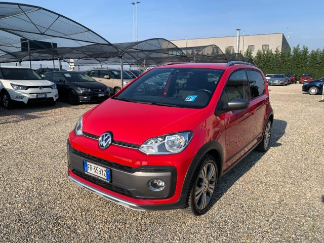 VOLKSWAGEN up! usata, con ABS