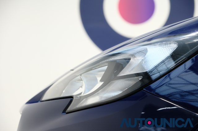 OPEL Corsa usata, con ESP