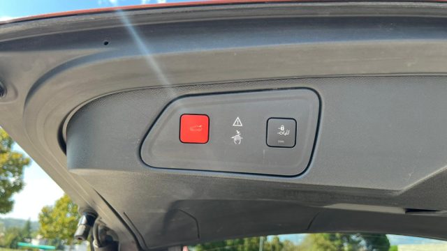 PEUGEOT 3008 usata, con Adaptive Cruise Control