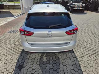 OPEL Insignia usata, con Fari LED