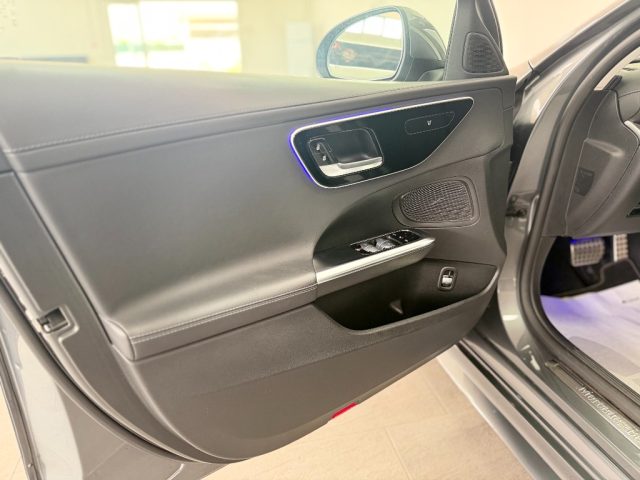 MERCEDES-BENZ C 220 usata, con USB