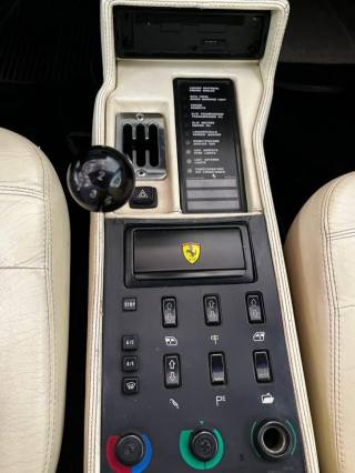 FERRARI Mondial usata 13