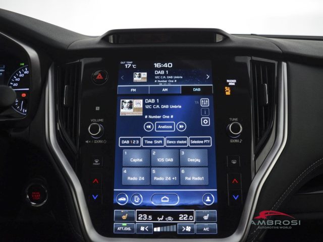 SUBARU OUTBACK usata 12