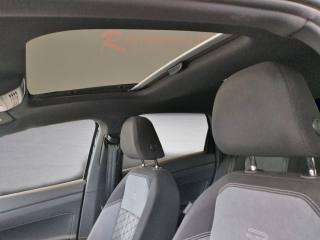 VOLKSWAGEN Taigo usata 16