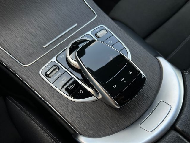 MERCEDES-BENZ C 220 usata, con Controllo trazione