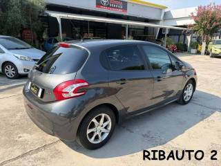 PEUGEOT 208 usata, con Volante multifunzione