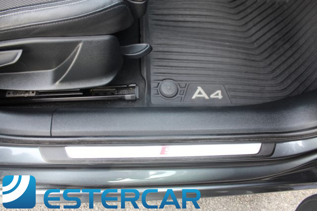 AUDI A4 usata, con USB