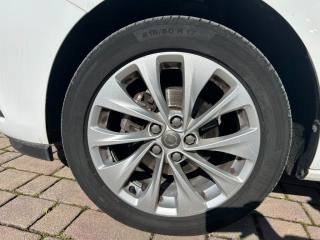 OPEL Astra usata, con Interni in pelle