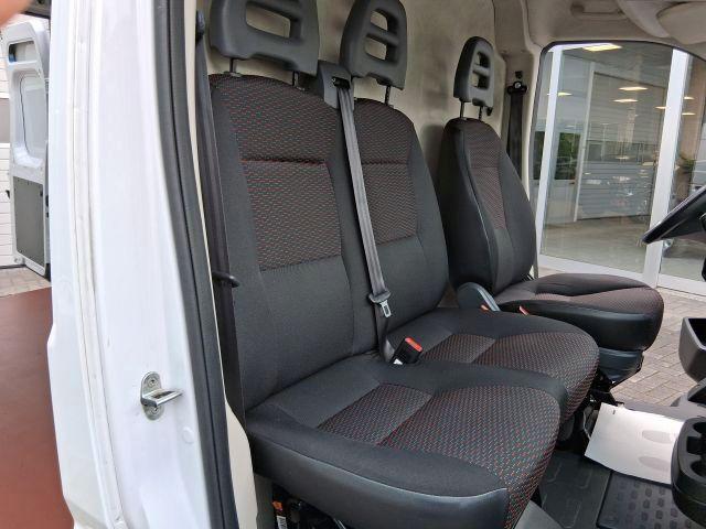 PEUGEOT Boxer usata 21