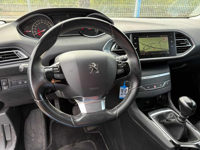 PEUGEOT 308 usata, con Boardcomputer