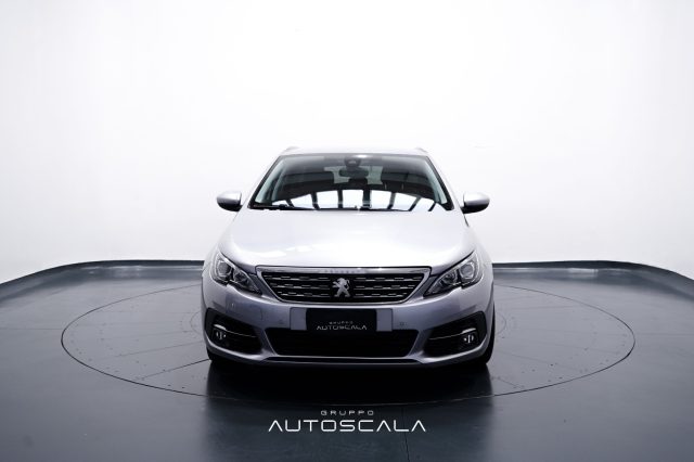 PEUGEOT 308 usata, con Airbag