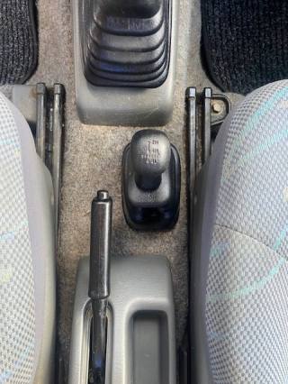 SUZUKI Jimny usata, con Sedile passeggero ribaltabile