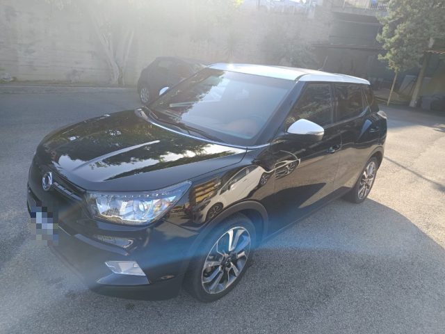 SSANGYONG Tivoli usata, con Airbag