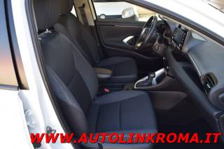 TOYOTA Yaris usata, con Controllo automatico clima