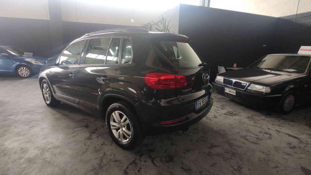 VOLKSWAGEN Tiguan usata, con Airbag laterali