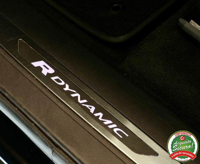 LAND ROVER Range Rover Velar usata, con Chiusura centralizzata