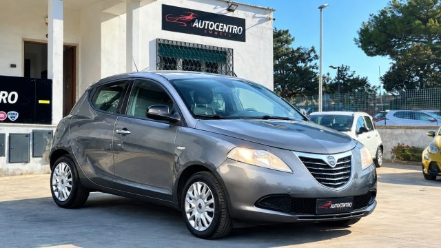 LANCIA Ypsilon usata, con ABS