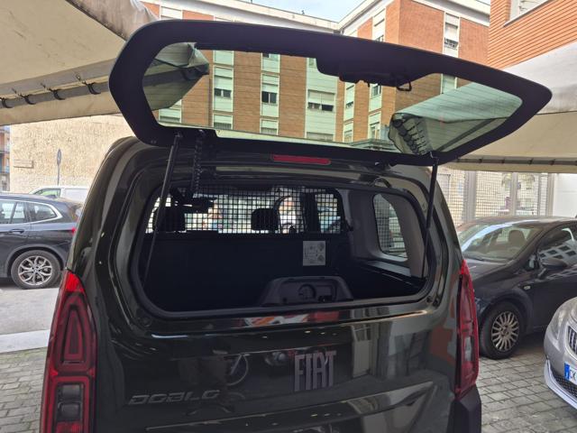 FIAT Doblo usata, con Park Distance Control