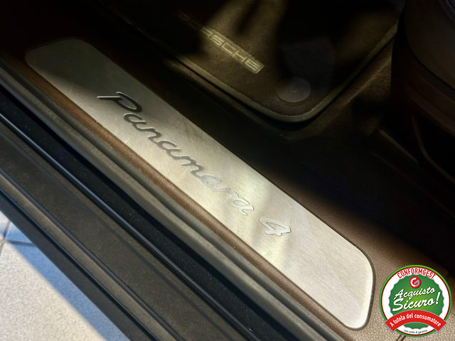 PORSCHE Panamera usata, con Cronologia tagliandi