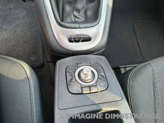 RENAULT Scenic usata, con Controllo automatico clima