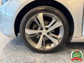 PEUGEOT 308 usata, con Sedili sportivi