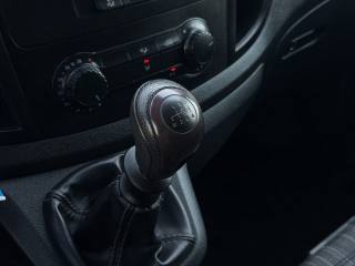 MERCEDES-BENZ Vito usata 13