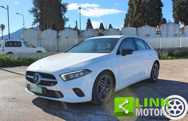 MERCEDES-BENZ A 180 usata, con Fendinebbia