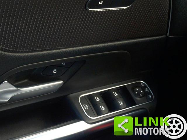 MERCEDES-BENZ GLA 200 usata, con Sedili riscaldati