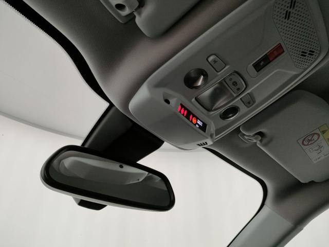 PEUGEOT 2008 usata, con Controllo trazione